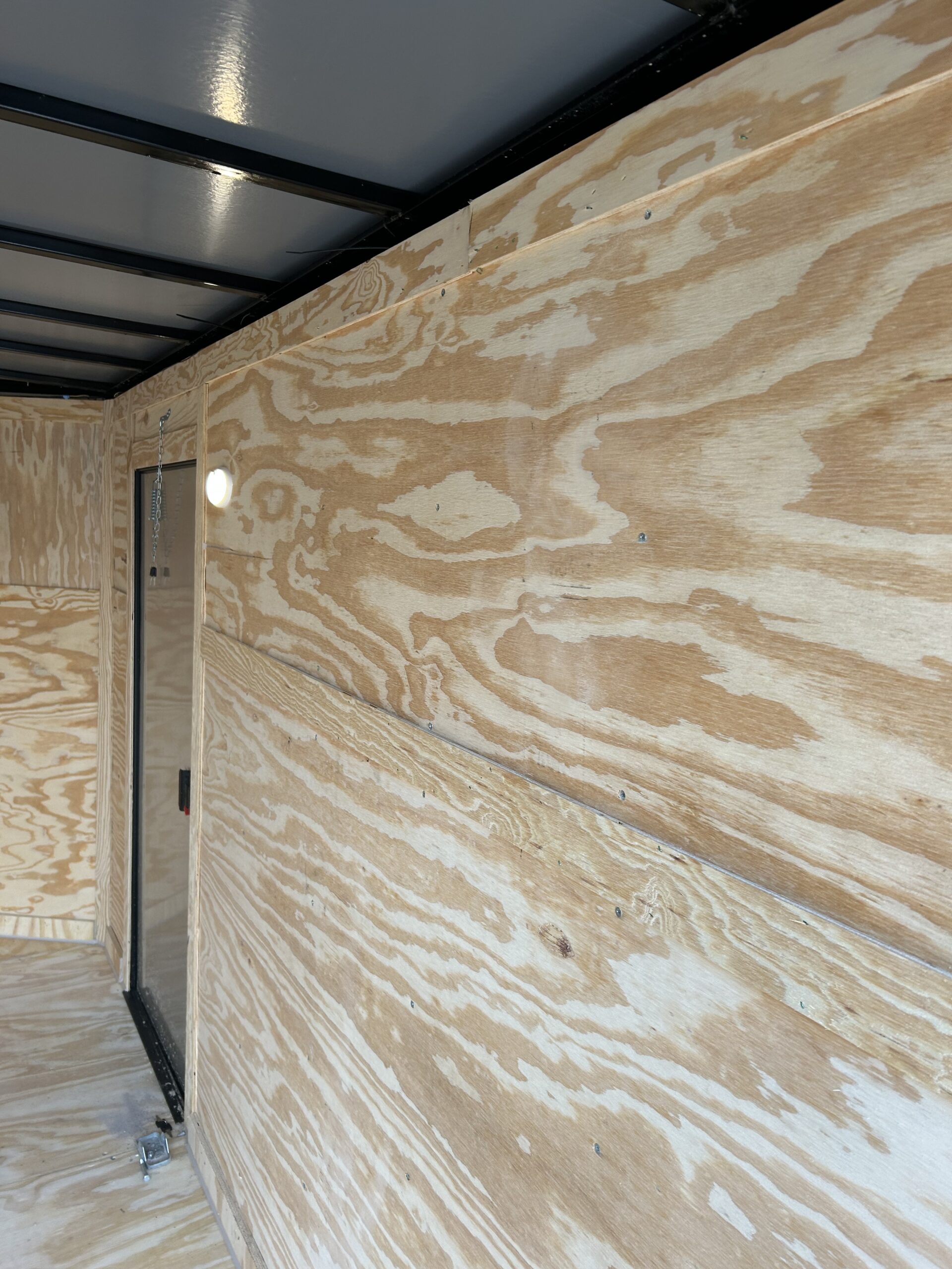 6x12 Enclosed Trailer - Image 6