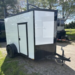 Enclosed Cargo 130577
