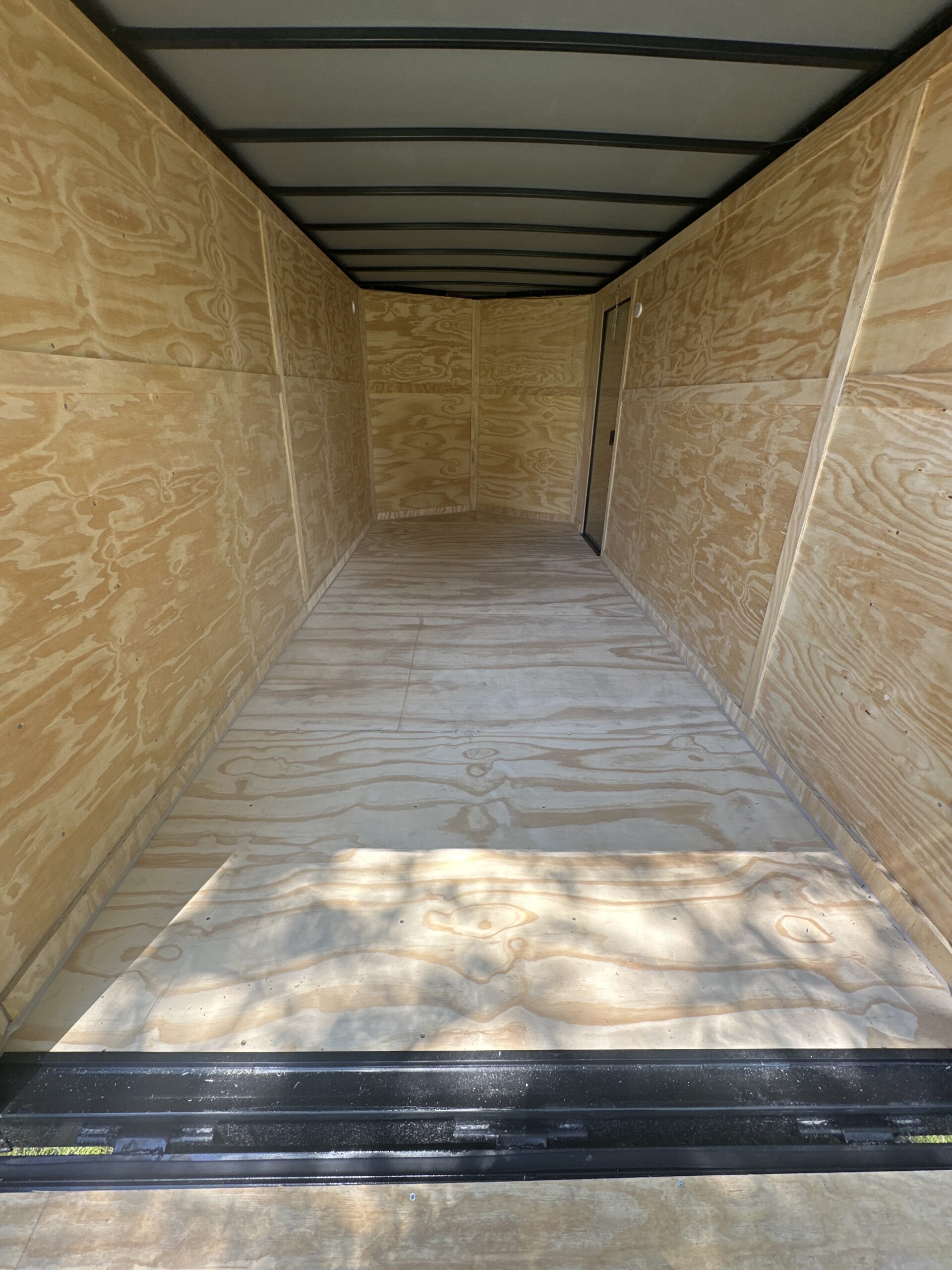 2026 QUALITY CARGO Enclosed Cargo - Photo 2