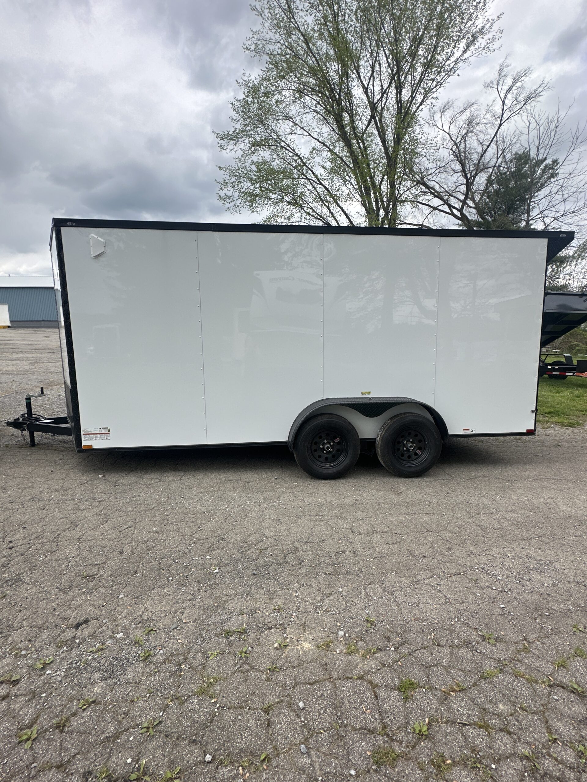 2026 QUALITY CARGO Enclosed Cargo - Photo 9