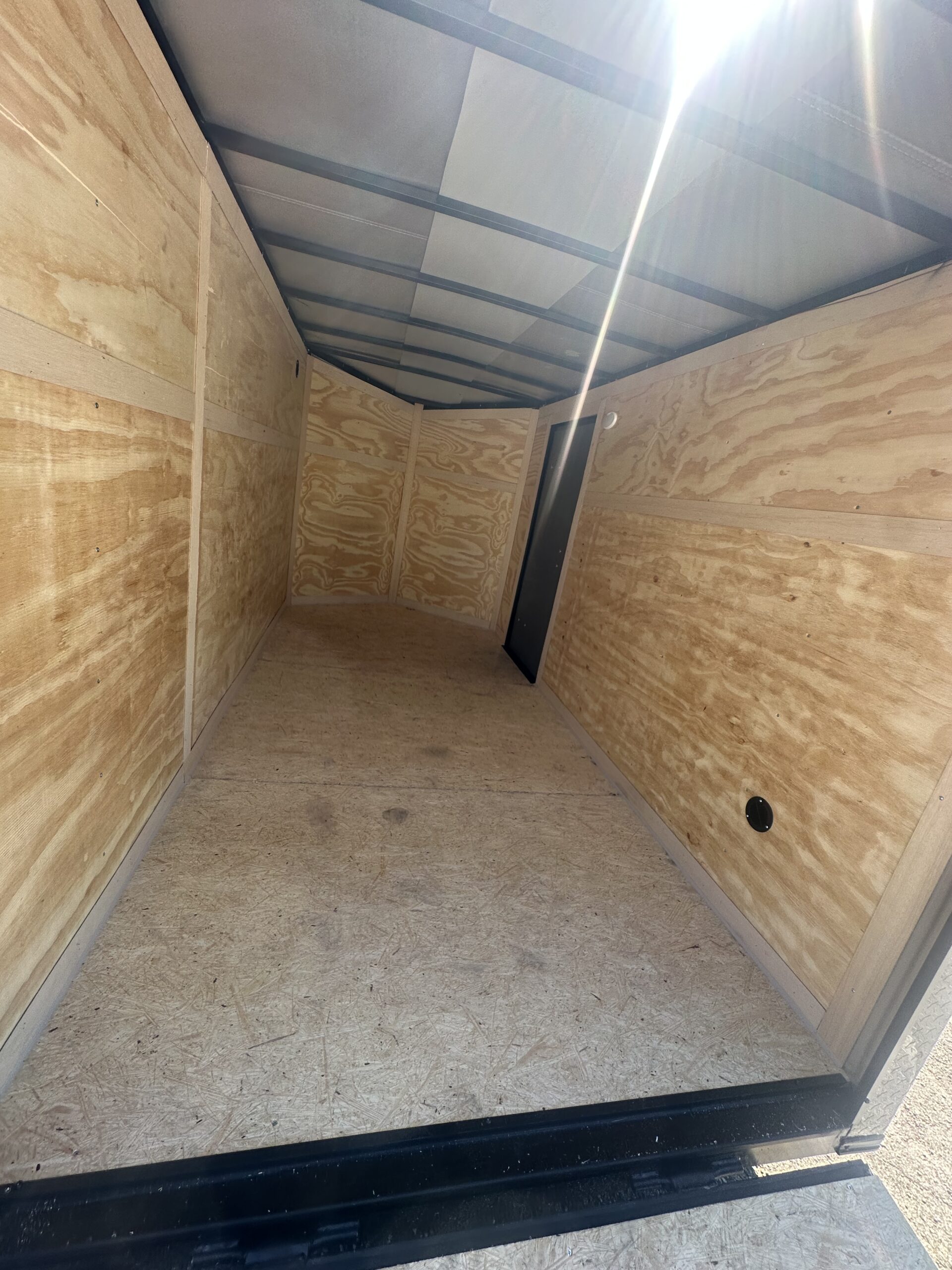 2026 QUALITY CARGO Enclosed Cargo (077412) - Image 5