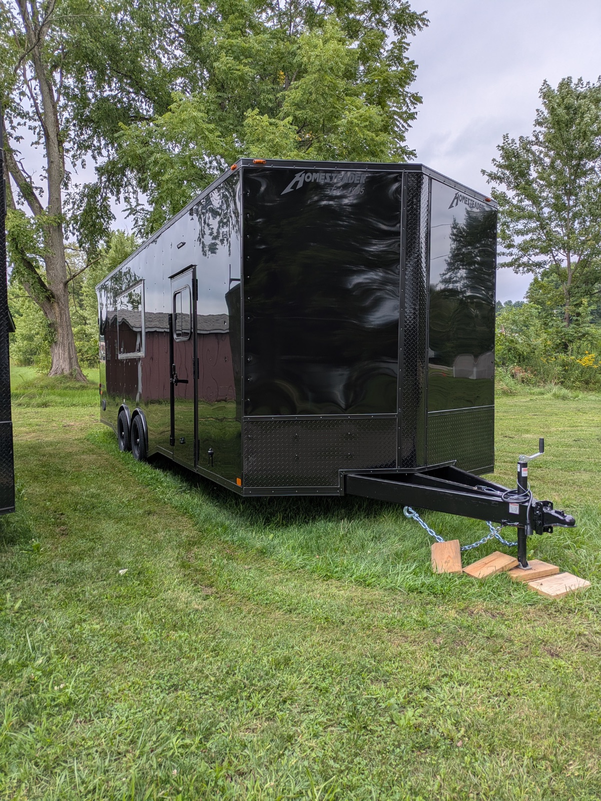 9×24 Enclosed Cargo Trailer